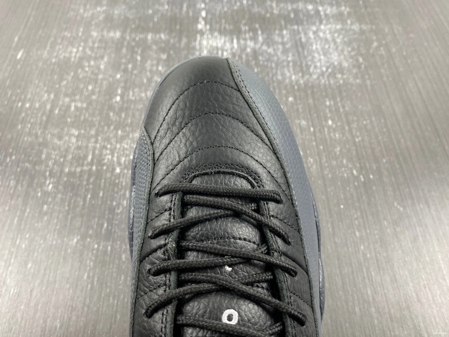 Grey Wolf Black 12 Air CT8013-019 Jordan 0915